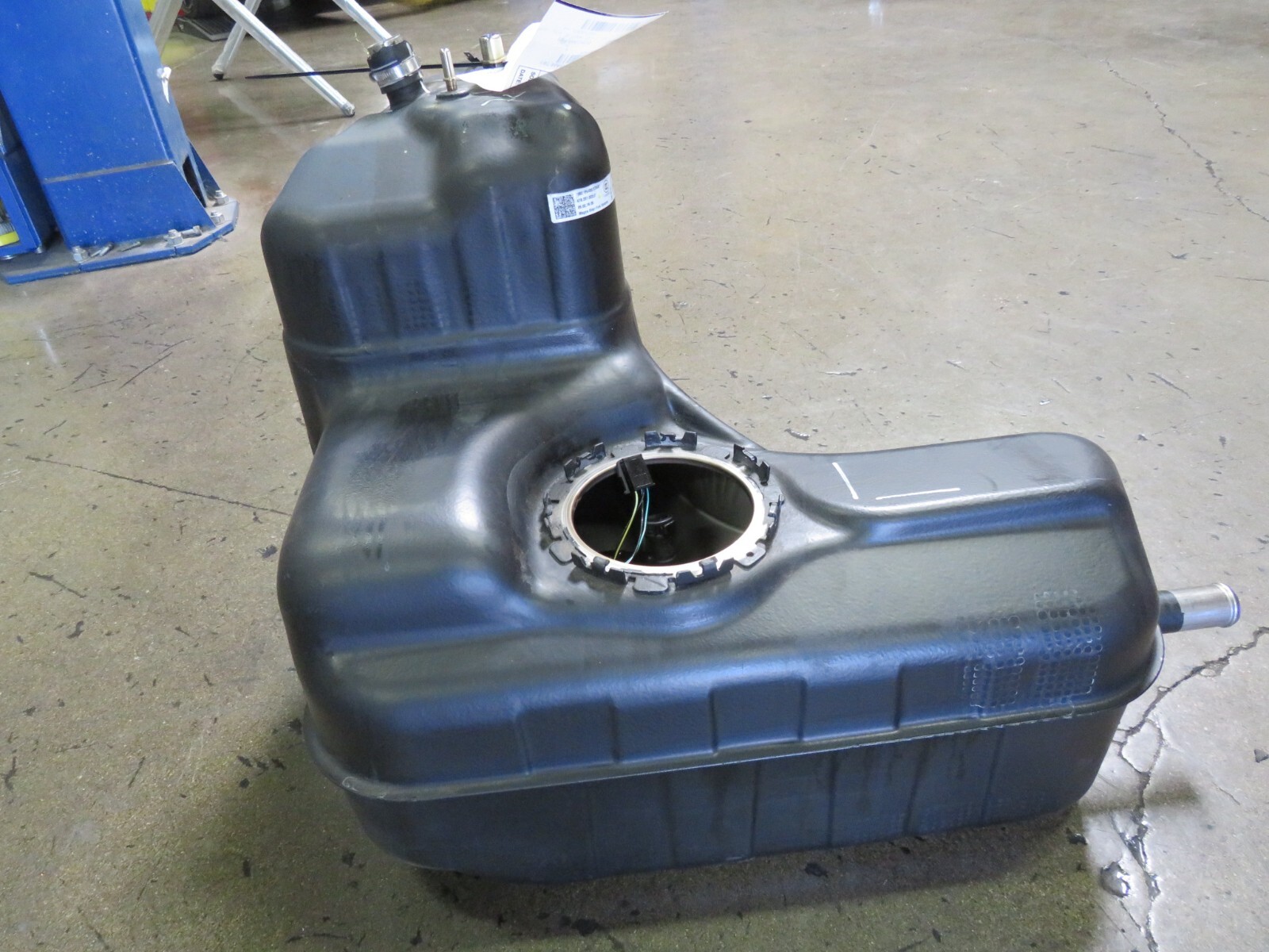 Lamborghini Huracan, LP610, 580, RH, Fuel Tank, Used, P/N 4T8201022G