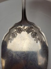 RARE Vtg Rogers AA Onate 4 flowers serving spatula Silverplate Flatware 9 1/2in