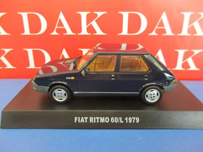 Del Prado FIAT Ritmo 75cl 1979 Blau - 1/43 Modellauto Im Maßstab, Inkl. Sockel & Vitrine