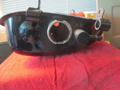 Triumph 650 Oil Tank 1970 Custom Paint 060225 - Picture 5 of 14