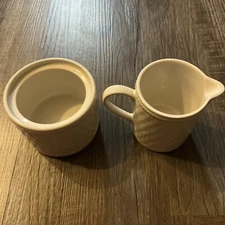 Oneida Wicker Basketweave Sugar Bowl Without Lid And Creamer White (a8) Classic