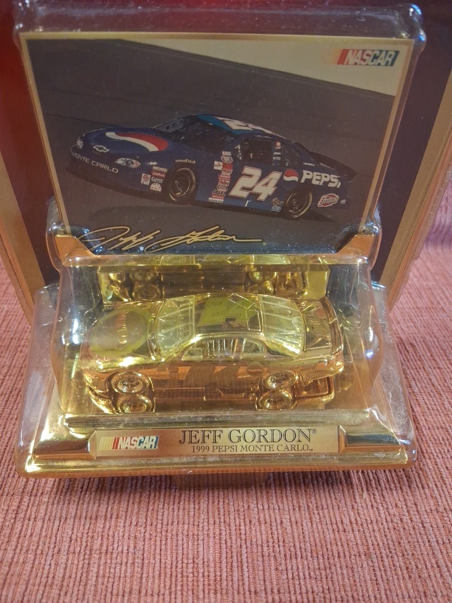 Winner's Circle Limited Edition Gold Collection #24 Jeff Gordon 1