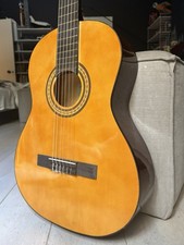 Strong Wind 4/4 Full Size Classical Acoustic Guitar – 19 Frets – Nylon Strings
