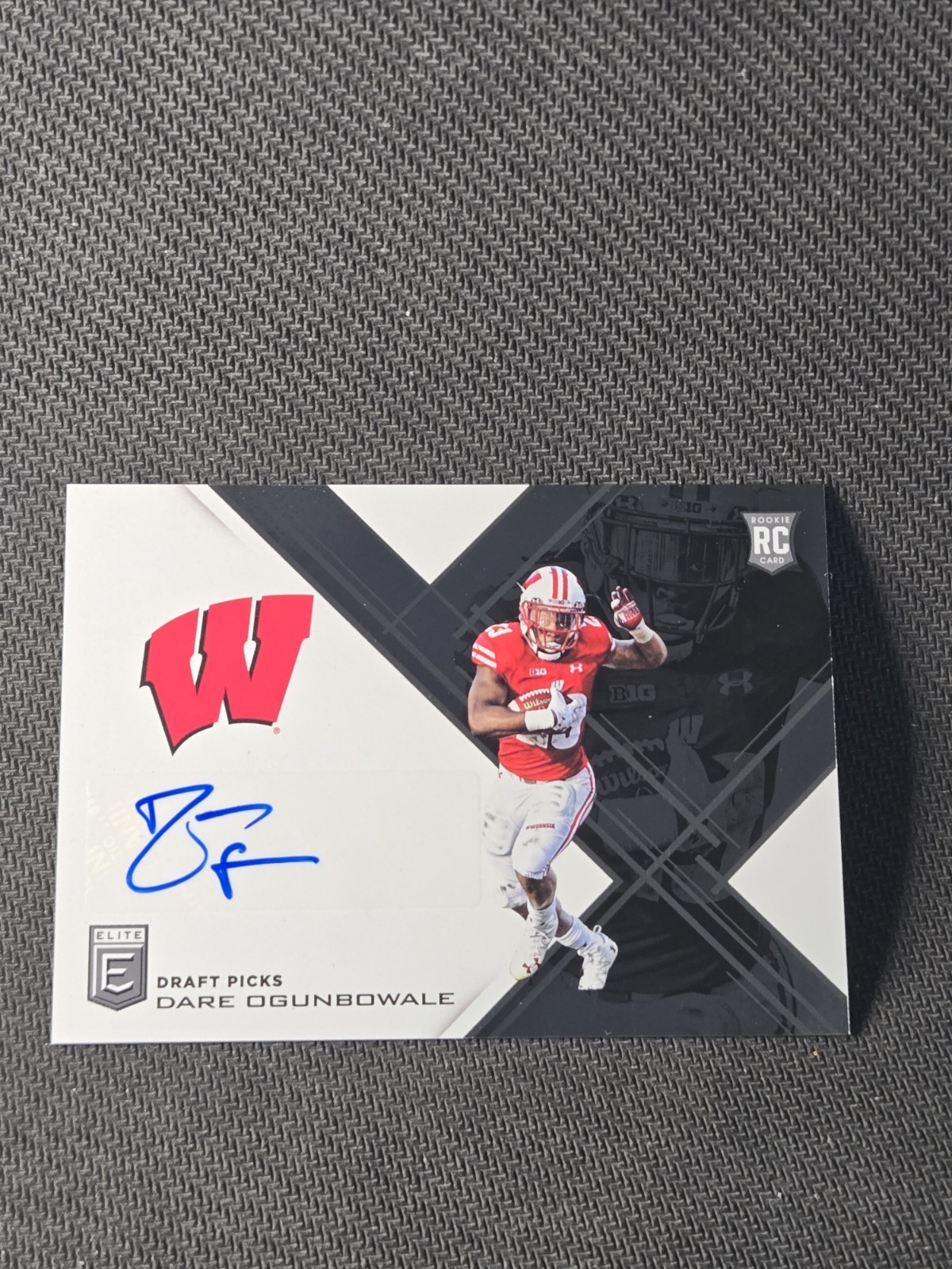 2017 Panini Elite Draft Picks Dare Ogunbowale Auto RC Rookie #291 Badgers