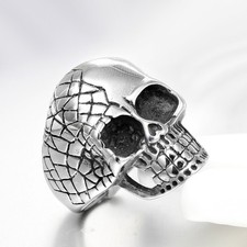 Vintage Crack Scar Skull Head Ring Stainless Steel Men's Fashion Biker Punk Ring