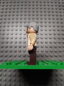 LEGO Star Wars Owen Lars Minifigure (sw0559) - UCS Sandcrawler 75059