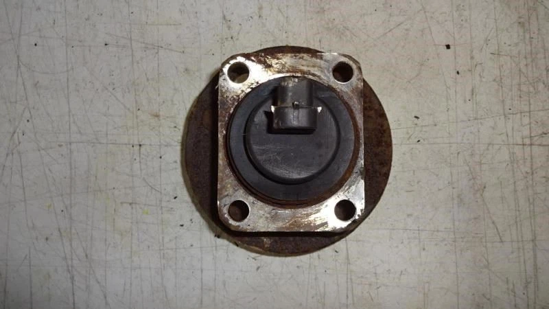 Conjunto de buje trasero con ABS ID: 07470543 para Cadillac Eldorado 1993-2002 676654 Foto 2 de 4