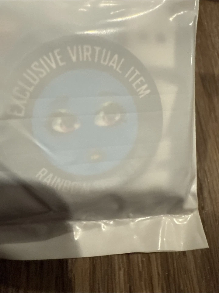 ROBL0X Serie 3 Cazador de Fantasmas Rosa RAINBOW SPIRIT FACE Código con Figura Foto 4 de 4