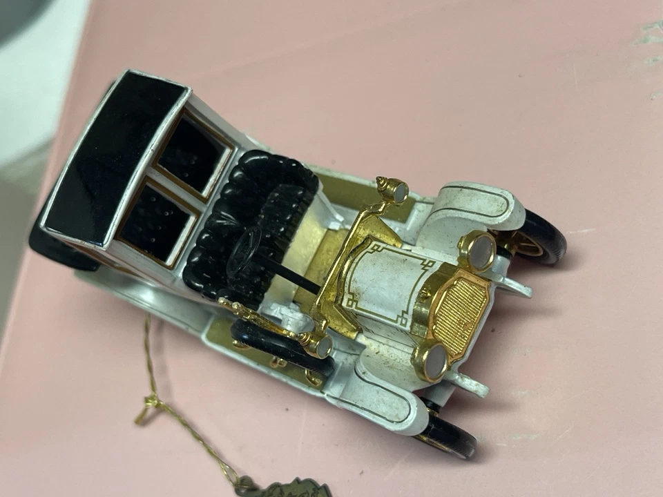 MATCHBOX 1912 Packard Landaulet MODELS of YESTERYEAR 40TH ANNIVERSARY with Tag - Image 2 of 4