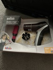 4009847058676 Braun Hairdryer with brush Klein S54