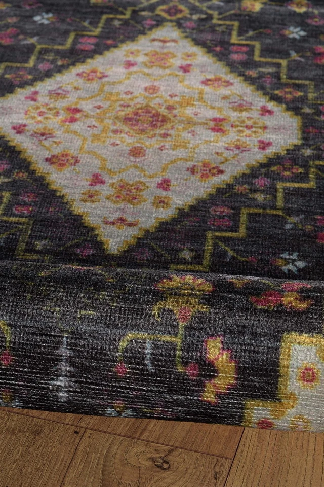 Alfombra Linon Logan Gazia Poliéster 2' X 3' Acento en Negro y Marfil Foto 3 de 4