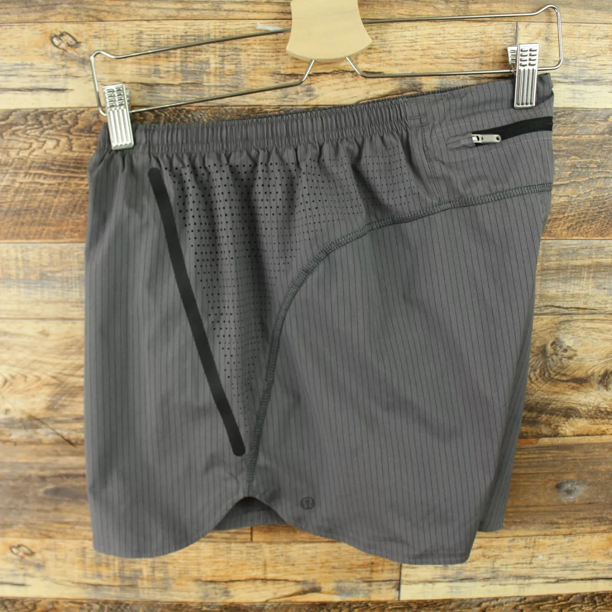 Lululemon Mens Lined Running Shorts Size M 4 Inseam gray back zip pocket