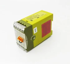 MUSHROOM P1HZ/2 230VAC 2A Safety Relay 474550 -Unused-