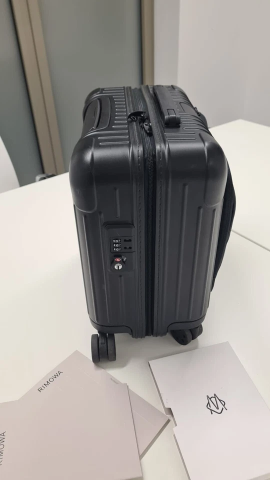 RIMOWA Essential Cabin Compact Koffer mit Laptopfach – Schwarz – NEUWERTIG - Bild 4 von 4