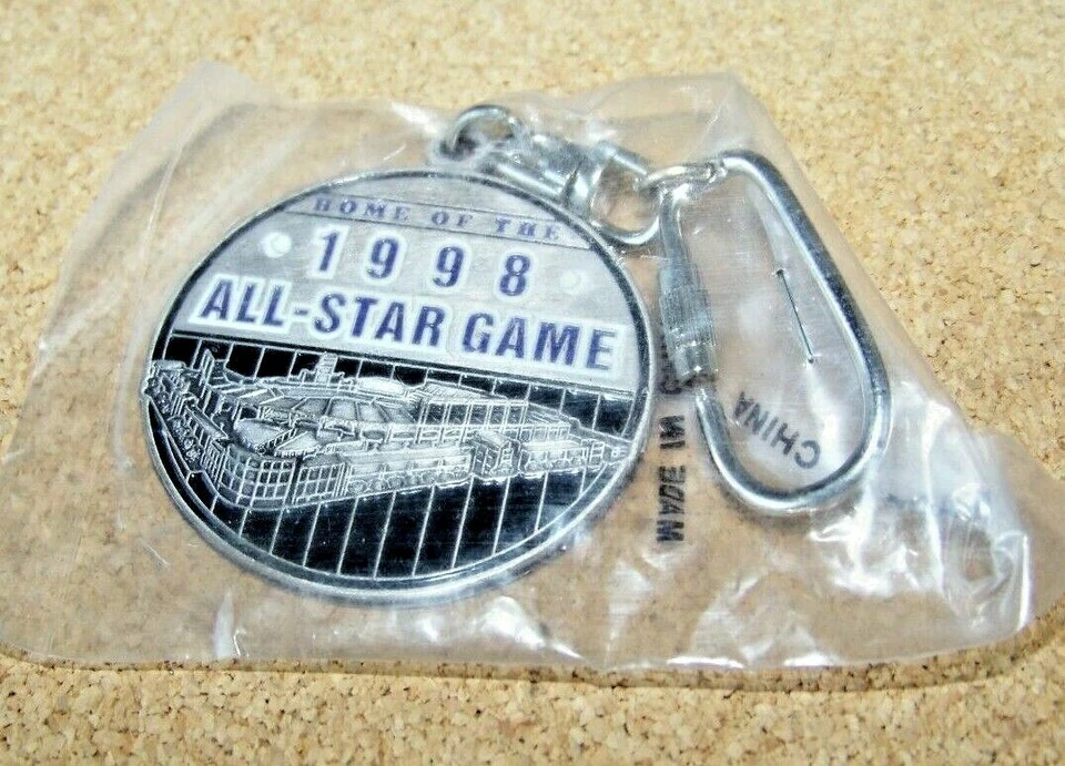 1998 All-Star Game Colorado Rockies Coors Field metal disk key ring - Image 3 of 4