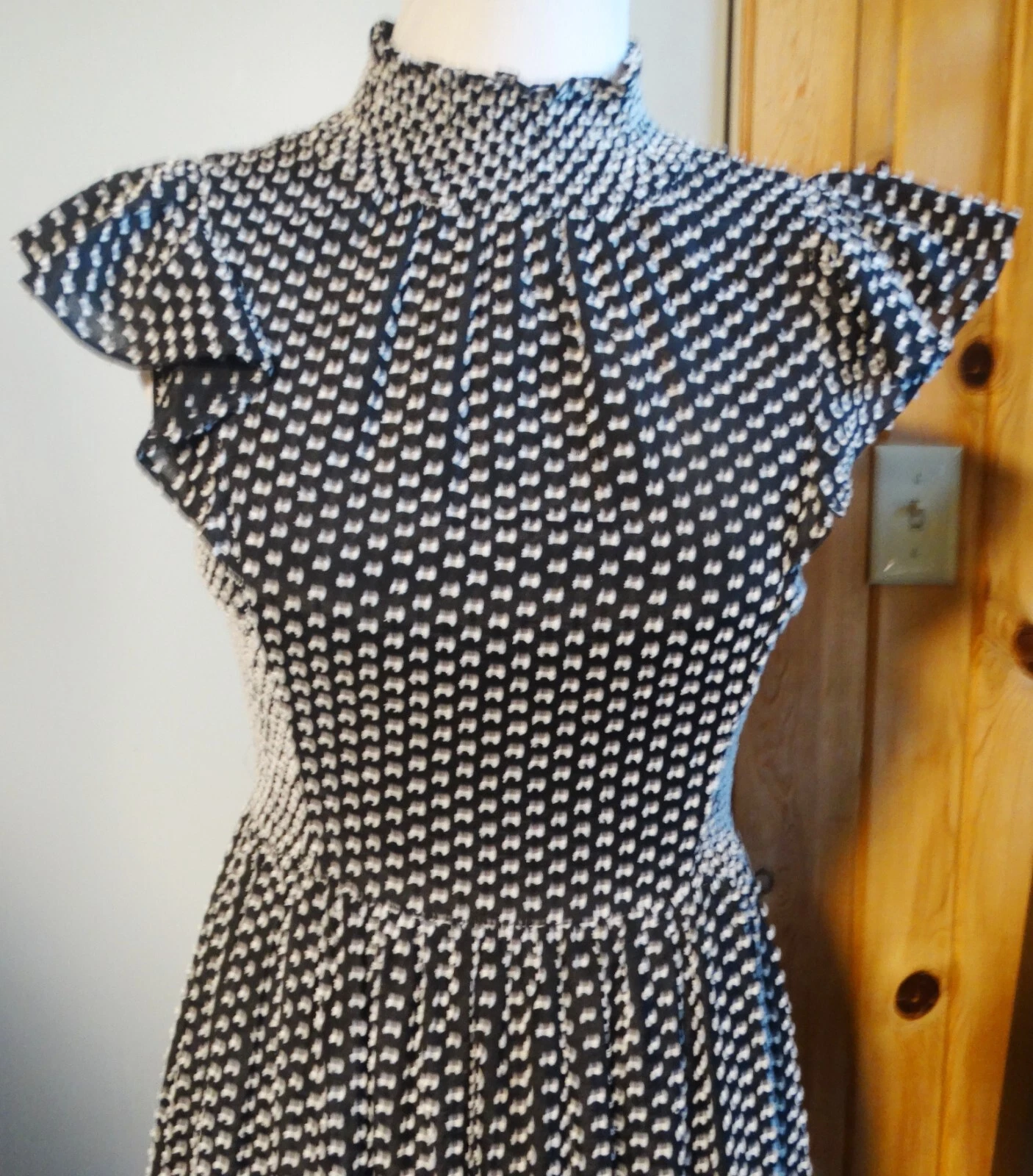 Abito midi KATE SPADE New York clip fumè a pois svizzero finto collo svasato PICCOLO