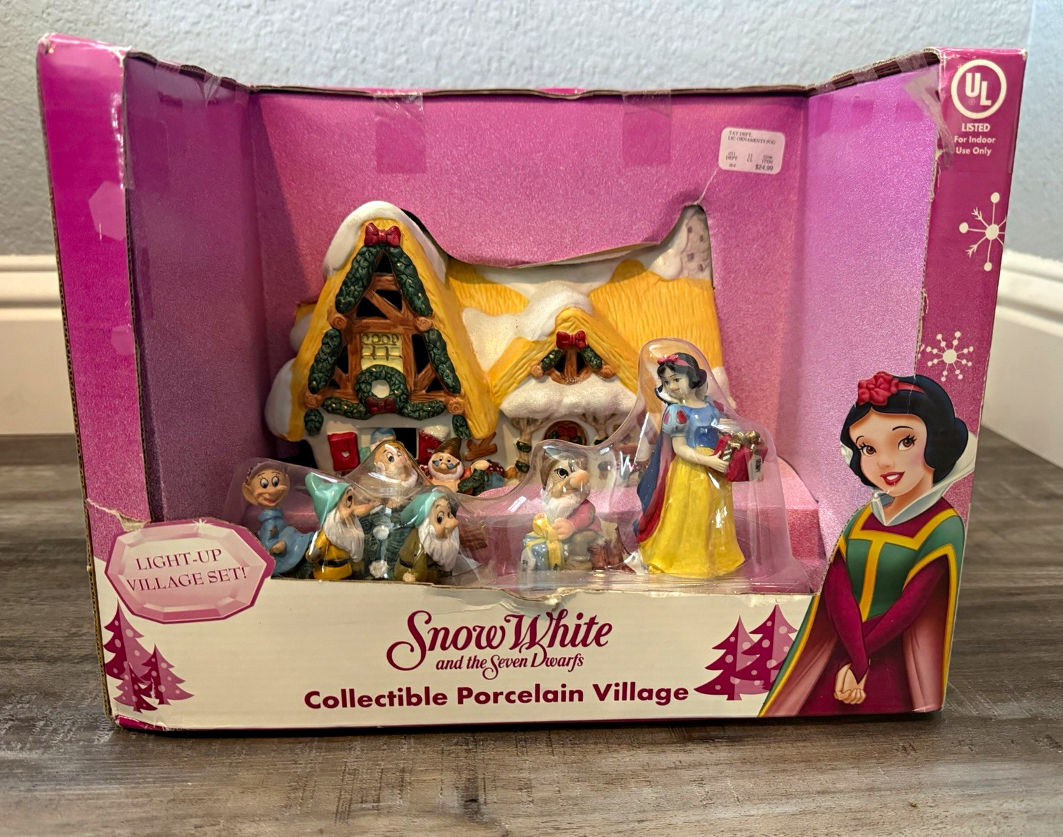 Disney Princess Snow White Porcelain Christmas Village Set Hand Painted Light Up