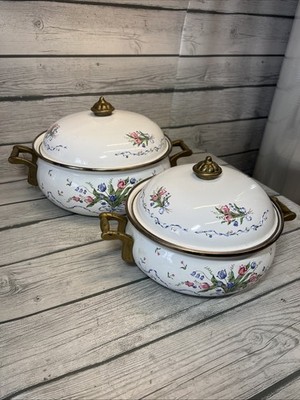 2 French Fluer covered Floral Cottage casserole pan Enamel On Steel