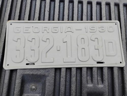 Georgia 1930 License Plate 332-183D Collectible Vintage Automobile Tag Antique