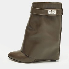Givenchy Shark Lock Size 37.5 Green Leather A...