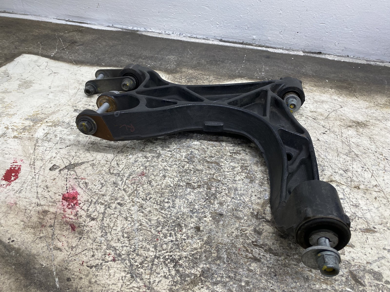 2010-2020 BENTLEY MULSANNE 6.8L RWD REAR LEFT UPPER TRACK ARM 3Y0505361 *26K*