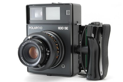 【N NEUWERTIG+++】Polaroid 600SE analoge Sofortbildkamera Mamiya Objektiv 127 mm f/4,7