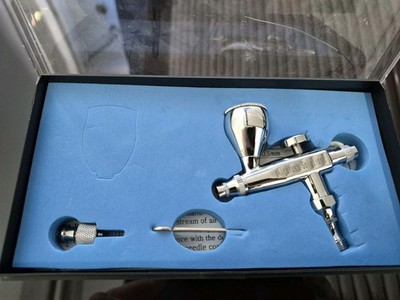 SINGLE ACTION AIRBRUSH AIRBRUSH AIRBRUSH 0.5mm SINGLE ACTION USED EQUAL TO NEW FENGDA