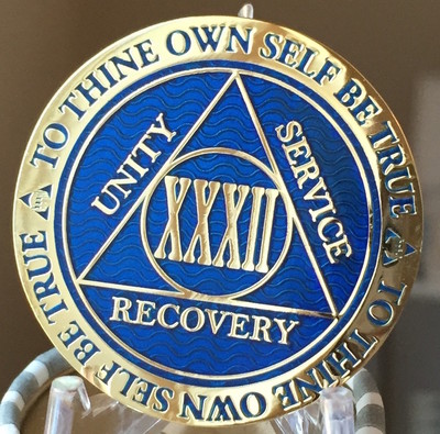 1 Year Alcoholics Anonymous Medallion Blue Gold Plated AA Sobriety Chip Coin - Foto 12