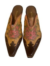 Women s BCBG Western Mules leather Slides Snip Toe Vintage Shoes size 6 Y2K