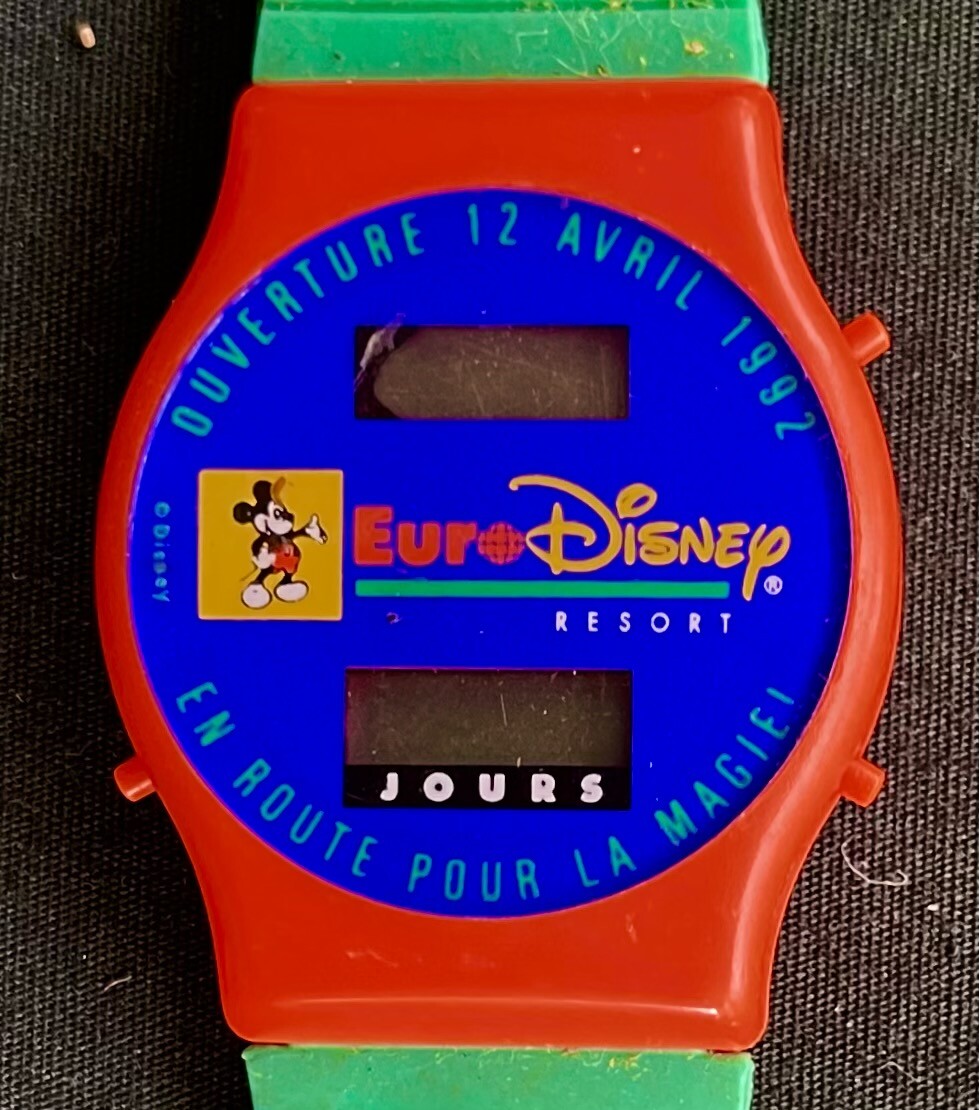 EURO DISNEYLAND PARIS Digital Watch OPENING DAY SOUVENIR EURO DISNEYLAND PARIS Digital Watch OPENING DAY SOUVENIR