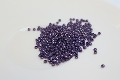 1800 Stk. Rocailles Perlen Preciosa 10/0 Opaque Lustered  20g Glasperlen 46025