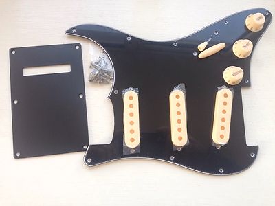 SCRATCH PLATE Tremguard & Pickup Set SSS passt Squier etc Stratocaster 3ply schwarz