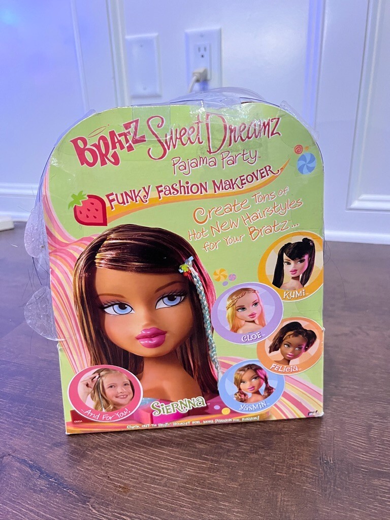 Rare Kumi Bratz Sweet Dreamz Pajama Party Funky Fashion