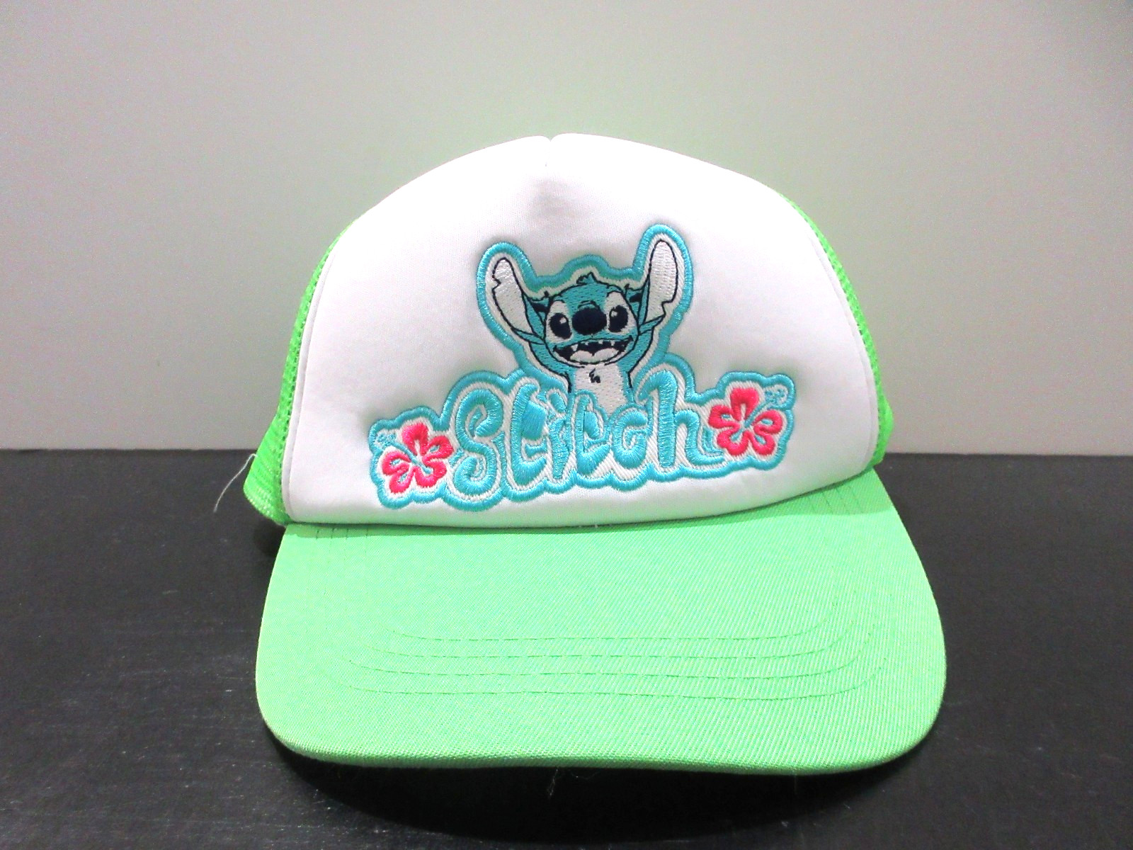 Cap Snap Back Lilo Stitch Walt Disney Movie Trucker Mesh Wom