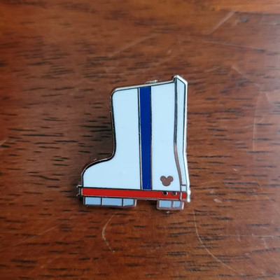 Disney Trading Pin Horizons Boot Shoe HM Retro Icon Collection