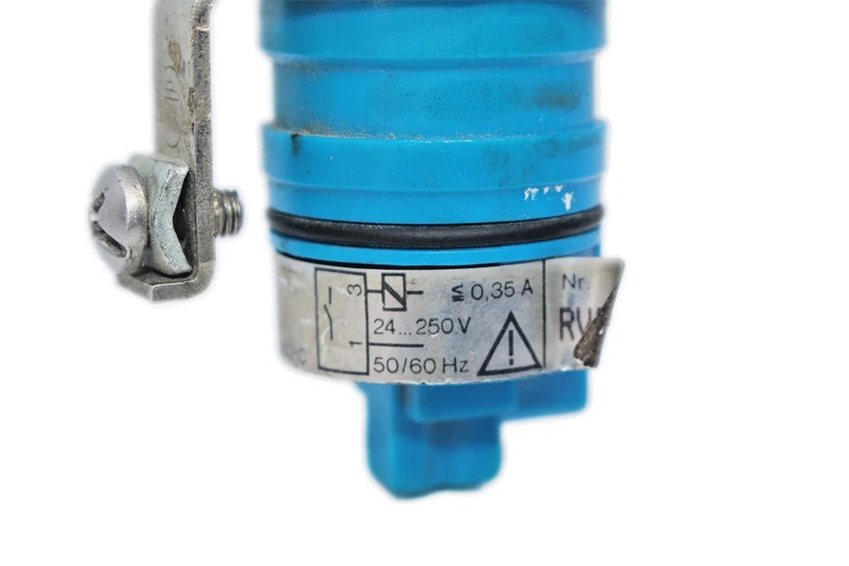 Endress+Hauser FTC 968Z AC POINT LEVEL SWITCH - Image 3 of 4