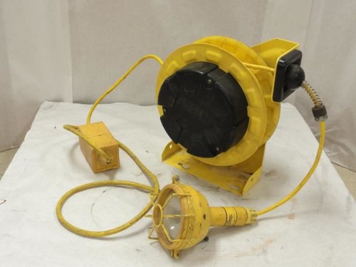 201119 Used; Woodhead 980-1610S Cord Reel With Lamp; 125VAC; 7.5A