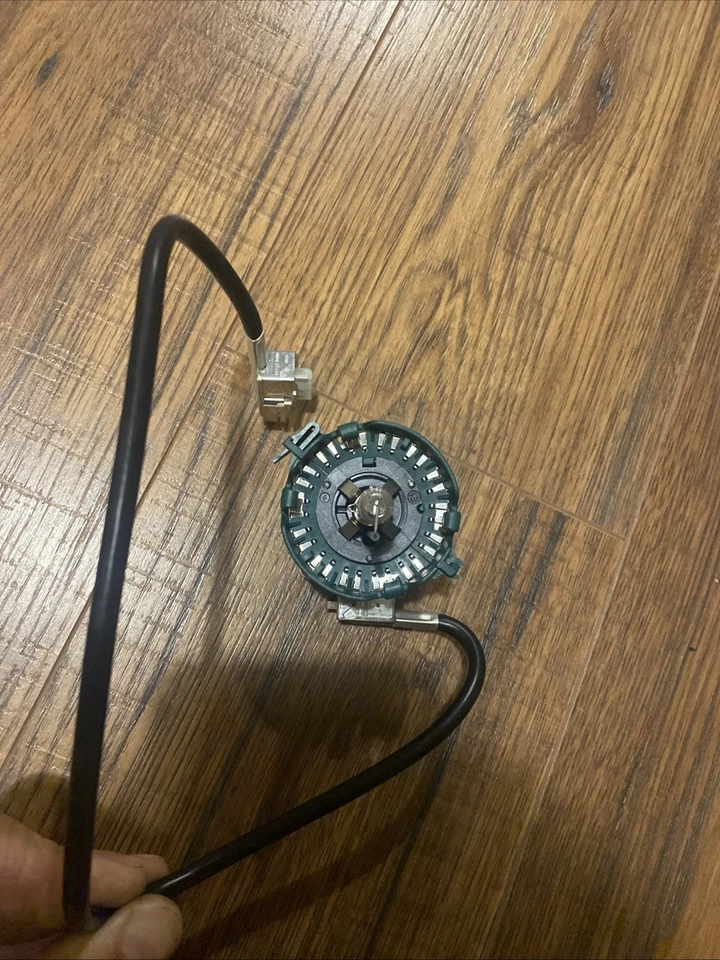 AUDI A3 BULBS OSRAM XENON 398873 - Image 2 of 4