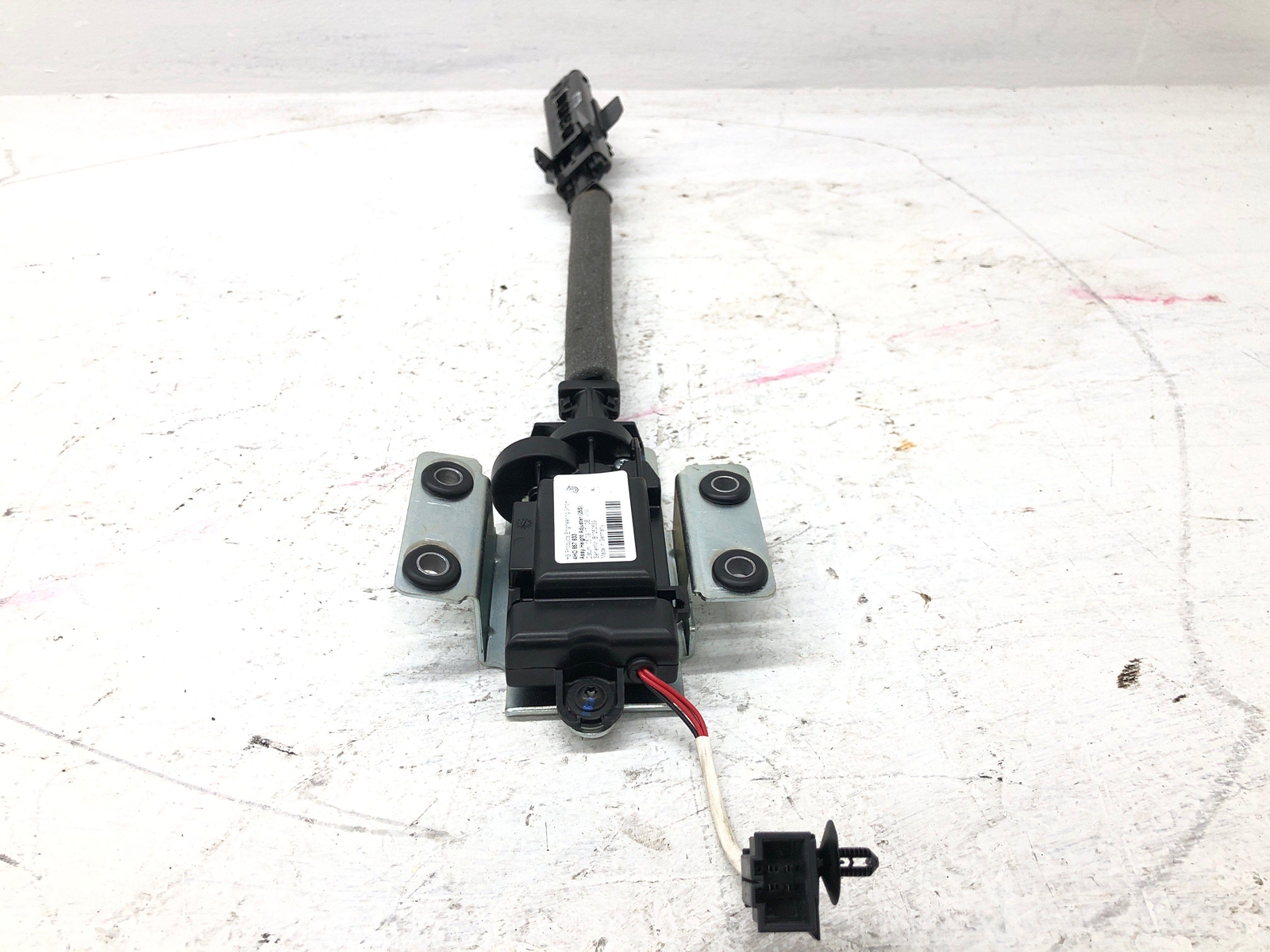2016-2020 BENTLEY BENTATGA FRONT RH SEATBELT HEIGHT ADJUSTER ACTUATOR 4H0857833