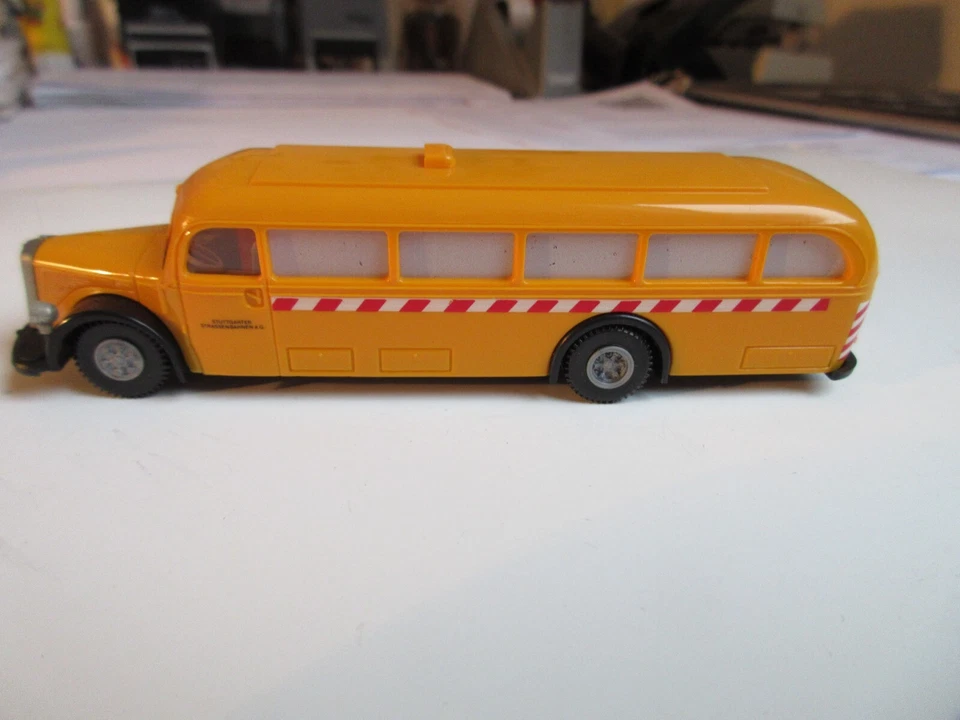BREKINA 1:87 Mercedes O 5000 Bus Stoccarda Strassenbahnen A.G - Immagine 2 di 4