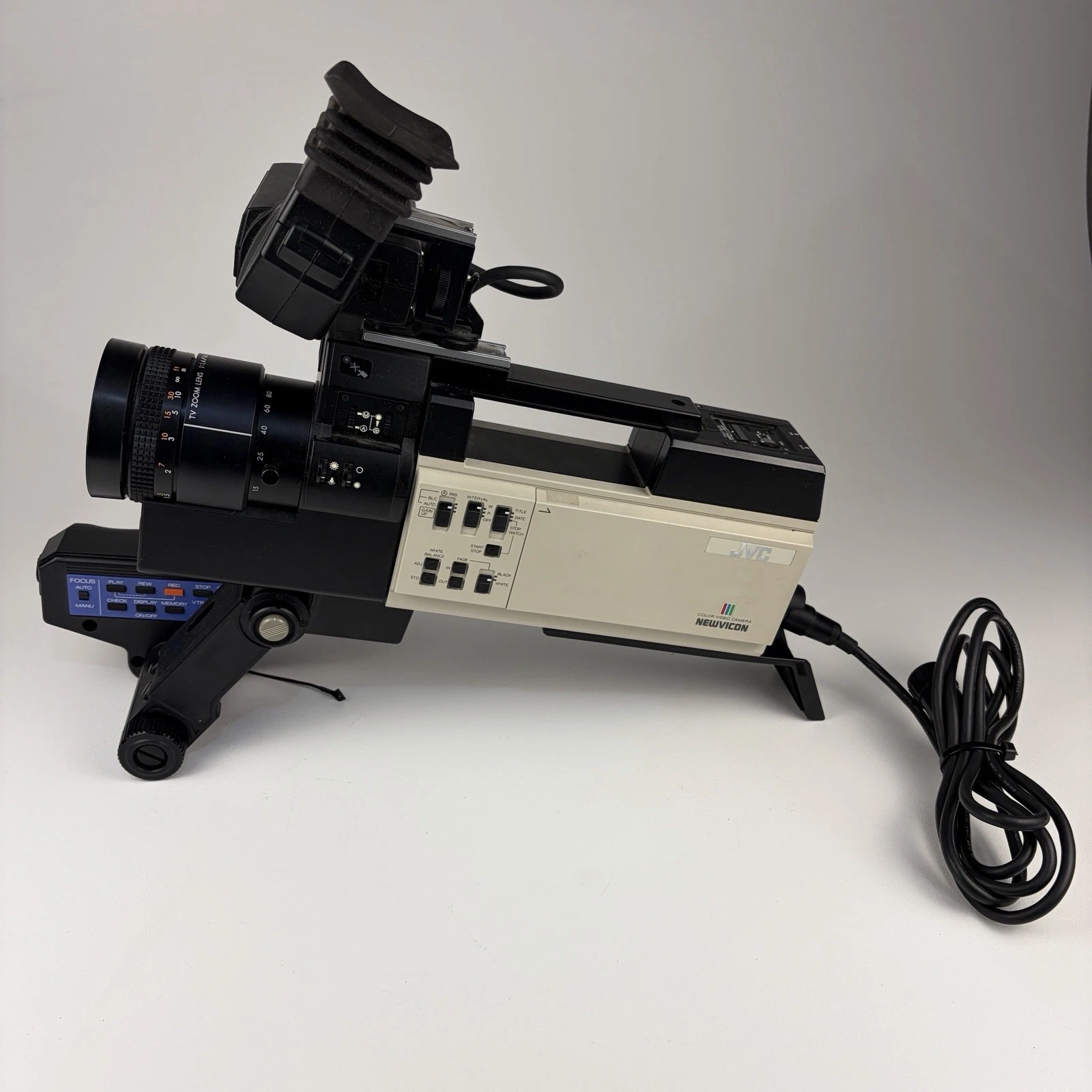 Vintage JVC Newvicon GX-N70U Color Video Camera 1984 TV Zoom 9.8-80mm F1.4 - product detail image 1