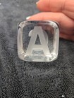 Baccarat France Crystal Glass Alphabet Block Cube Paper Weight Excellent Cond — photo 1