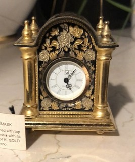 TOLEDO Miniaturuhr Glaube Nicht Das Ihr Sie Noch Irgendwo Bekommt Ist Besonders