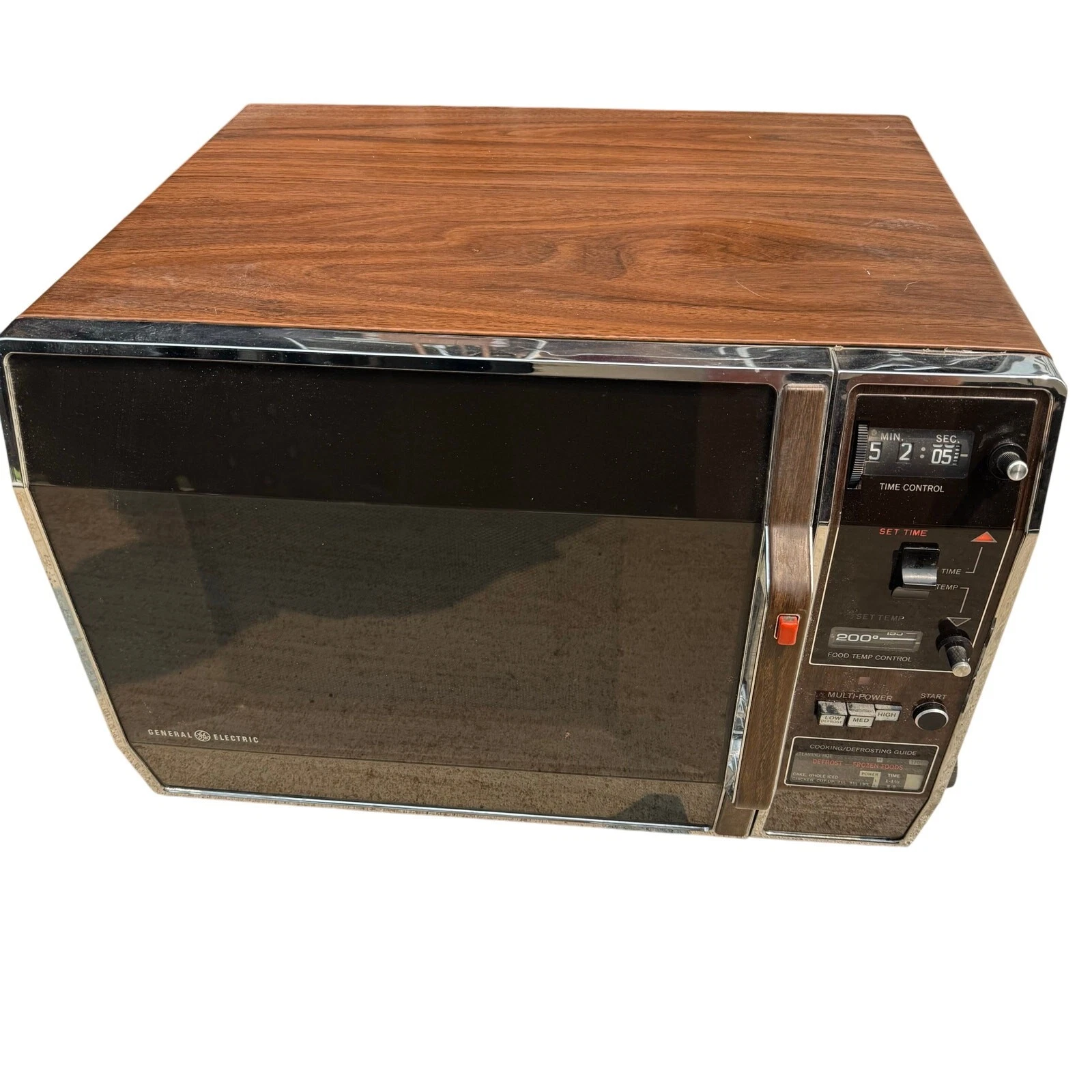 RARE Vintage GE Chrome Faux Wood w Flip Clock Timer Microwave Oven 1980 Working