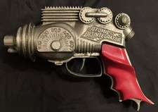 Vintage Hubley Atomic Disintegrator Space toy cap gun 1953 original grips works