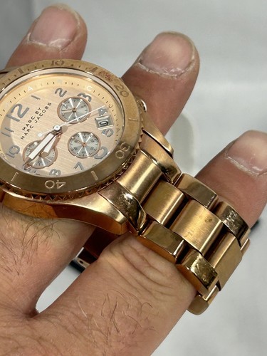Marc by MARC JACOBS MBM3156 Rock Chronograph Rose Gold Tone UNISEX Watch New Bat - Picture 7 of 11