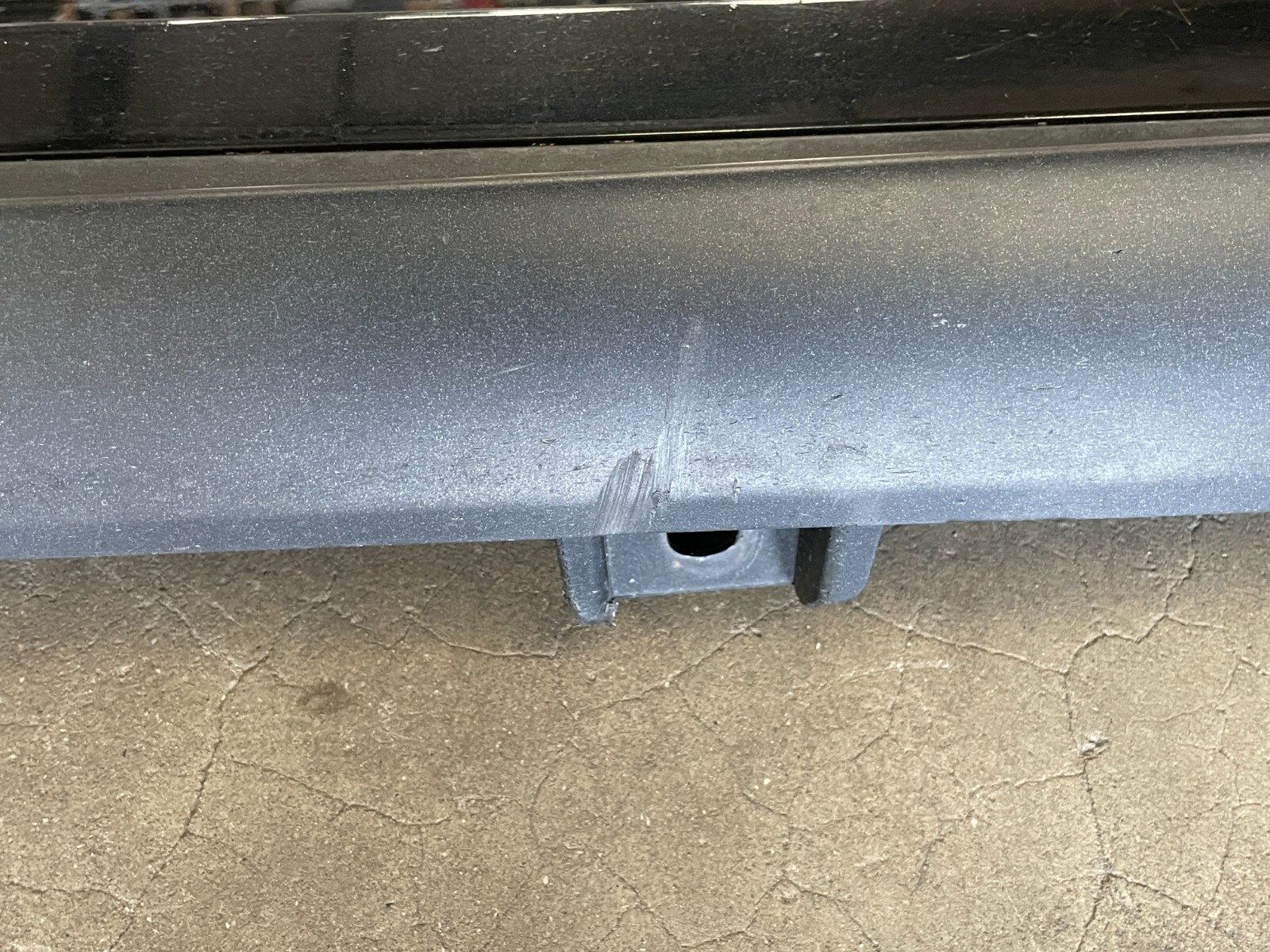 14-17 Maserati Quattroporte GTS Left Side Skirt Rocker Panel Molding 1574 OEM