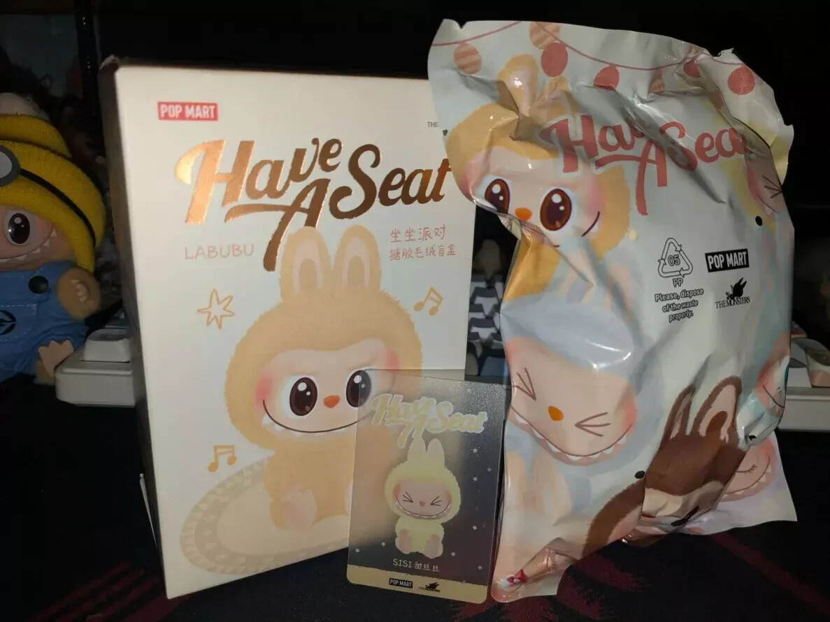 ぬいぐるみ POP MART Have A Seat LABUBU SISI Pop Mart Labubu The Monsters Have a Seat SISI Vinyl Plush - US