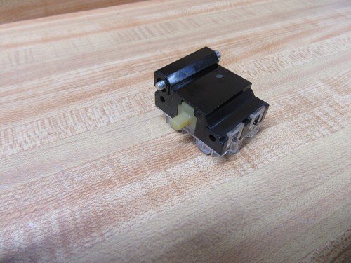General Electric CR104PBG01U1 Drucktaster GE - Bild 5 von 5