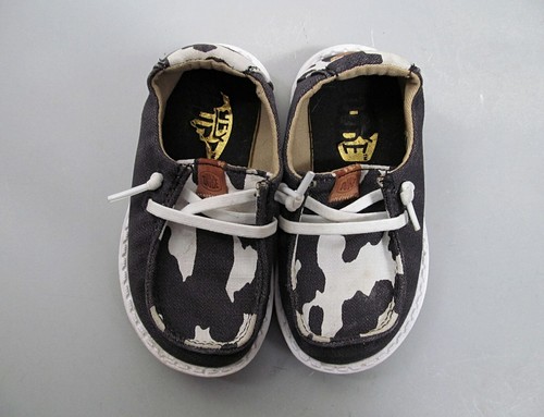 Hey Dude Wendy Animal Black Cow Toddler Size 7 TD7 Little Kids Shoes - Picture 8 of 11